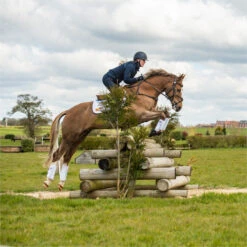 2022 Equilibrium Tri-Zone Impact Sports Boots Front EQB10 - White 9 2022 Equilibrium Tri-Zone Impact Sports Boots Front EQB10 - White -Equestrian Sports Store 5587 202220Equilibrium20Tri Zone20Impact20Sports20Boots20EQB1020 20White20Main20Lifestyle202.700x700 1