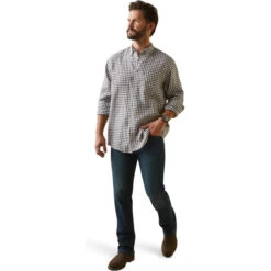 2023 Ariat Mens Mens Sonoma Shirt 10043905 - Banyan Bark Check 9 2023 Ariat Mens Mens Sonoma Shirt 10043905 - Banyan Bark Check -Equestrian Sports Store 5854 202320Ariat20Mens20Mens20Sonoma20Shirt201004390520 20Banyan20Bark20Check20Front.700x700