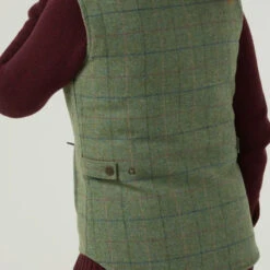 2023 Alan Paine Womens Rutland Tweed Gilet RUTLGIL - Spindle 10 2023 Alan Paine Womens Rutland Tweed Gilet RUTLGIL - Spindle -Equestrian Sports Store 6800 202320Alan20Paine20Womens20Rutland20Tweed20Giel20RUTLGIL20 20Spindle205.700x700