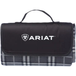 2023 Ariat Premium Picnic Blanket 10045301