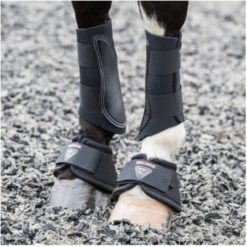 Equilibrium Tri-Zone Over Reach Boots Black -Equestrian Sports Store Trizone20Brushing20boots20and20over20reach20boots.700x700 1