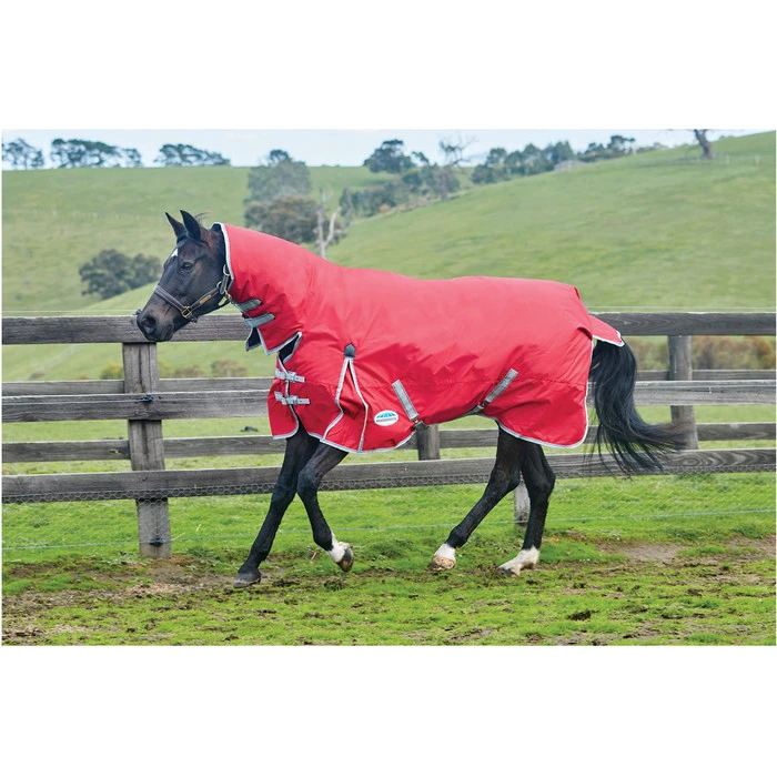 Weatherbeeta Comfitec Classic Heavy Combo Neck Rug - Red / Silver 2 Weatherbeeta Comfitec Classic Heavy Combo Neck Rug - Red / Silver - Image 2